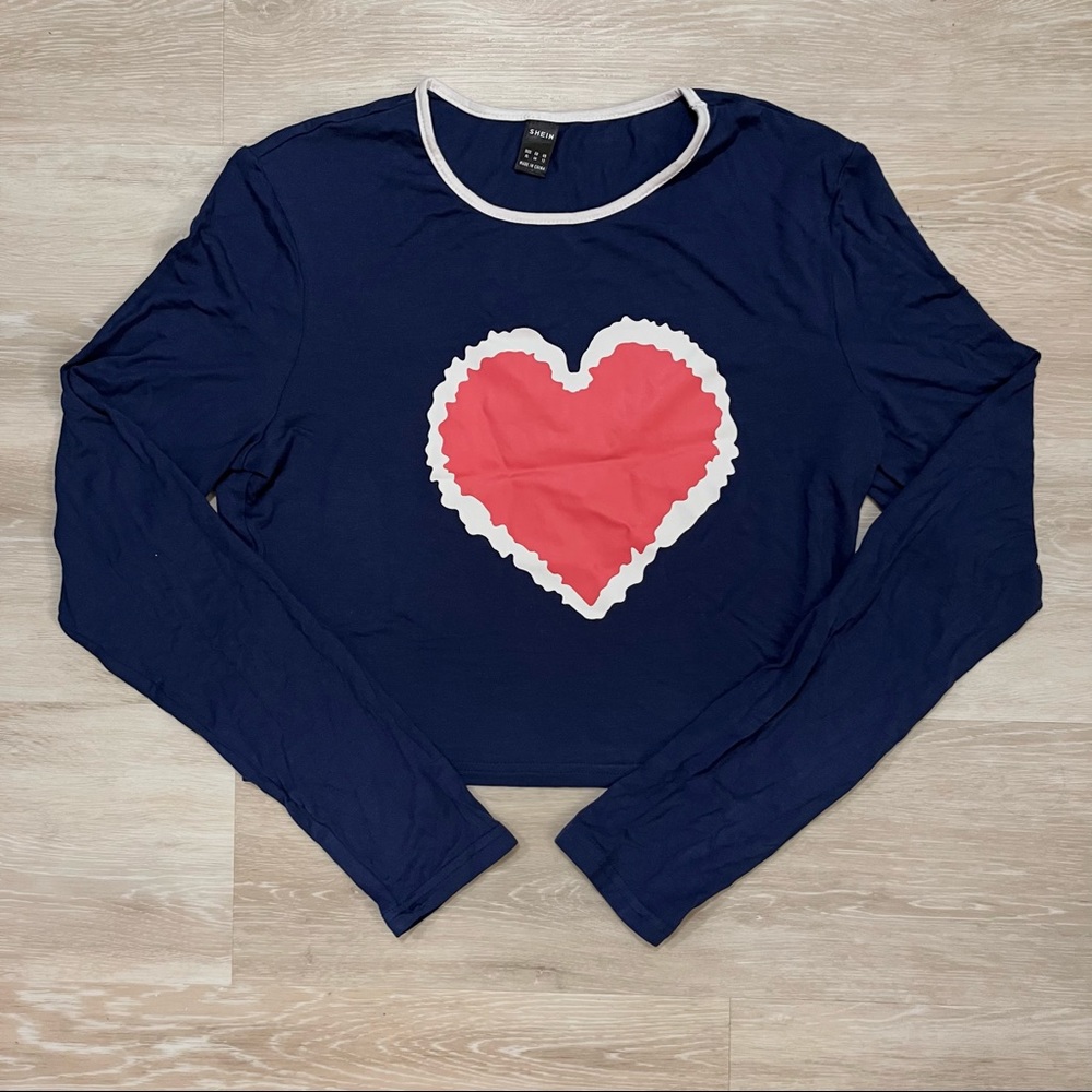 SHEIN cropped long sleeve heart graphic shirt